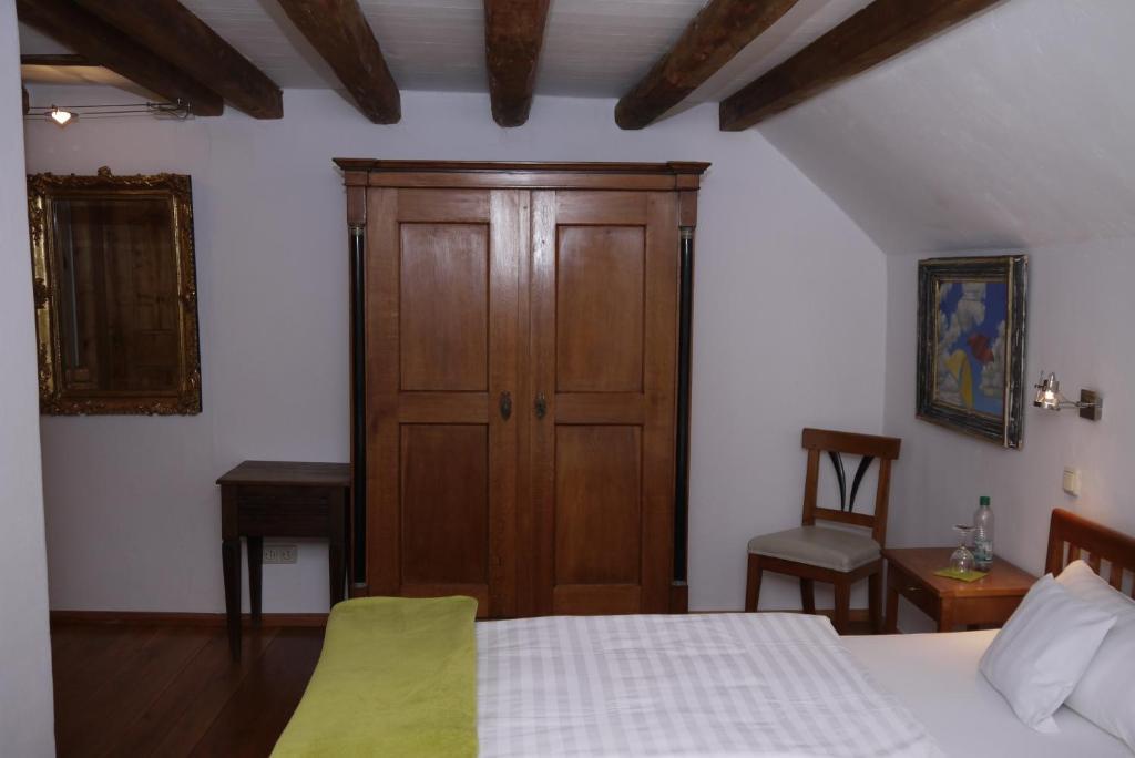 Maternushof Hotel Pomster Room photo